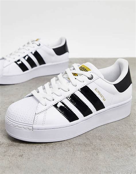 adidas superstars 40 bianche e nere che costano 30 euro|adidas superstar italia.